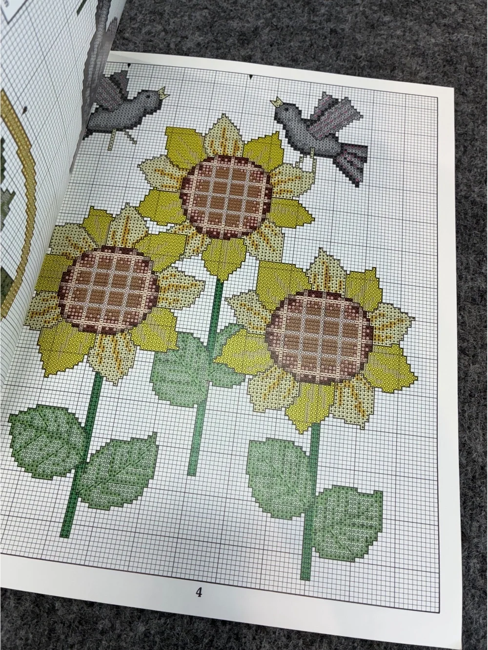 Leisure Arts Cross Stitch Pattern Booklets Sunflowers Buttoned Up Country Wear